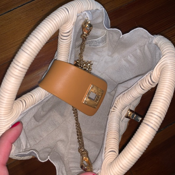 Crossbody woven bag - Picture 5 of 8